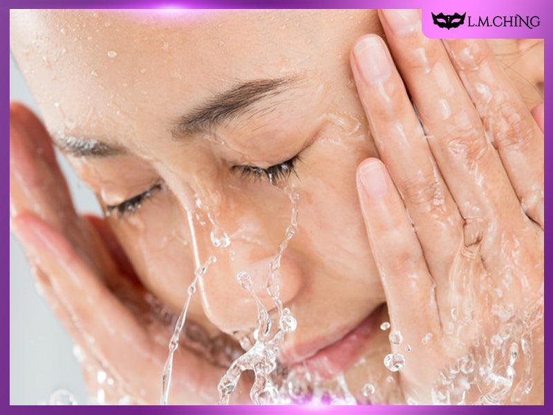 non comedogenic cleanser for mature skin
