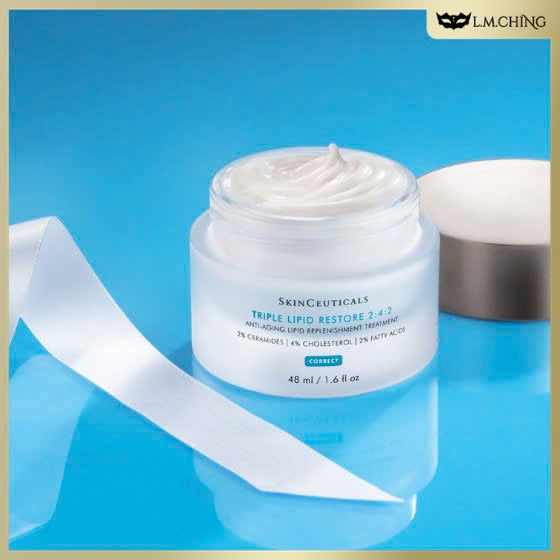 SkinCeuticals Triple Lipid Restore Review: Real Results for Wrinkles & Dry Skin
