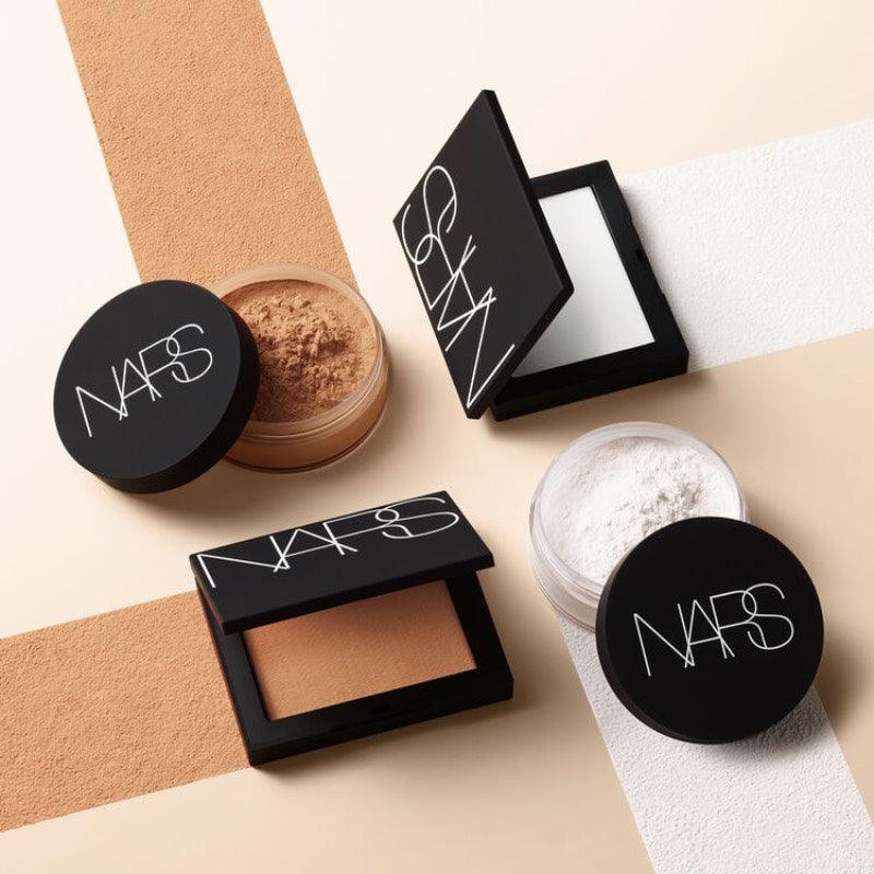 NARS  Polvos Compactos Reflectantes de la Luz 10g
