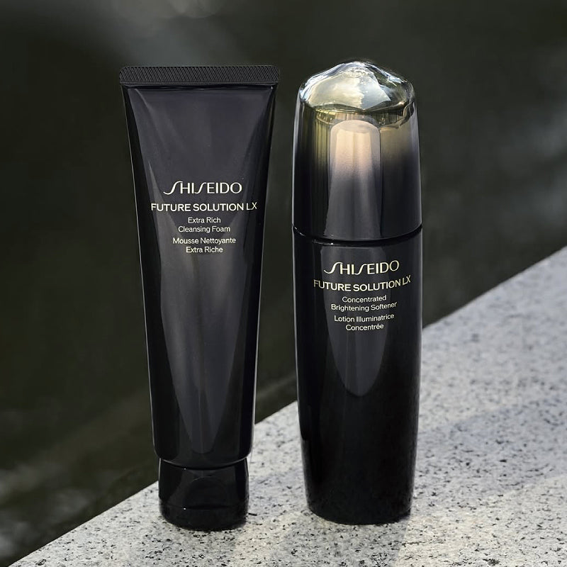 SHISEIDO ฟิวเจอร์โซลูชั่น แอลเอ็กซ์ โทนเนอร์ผิวอ่อนนุ่มสูตรเข้มข้น 170มล.