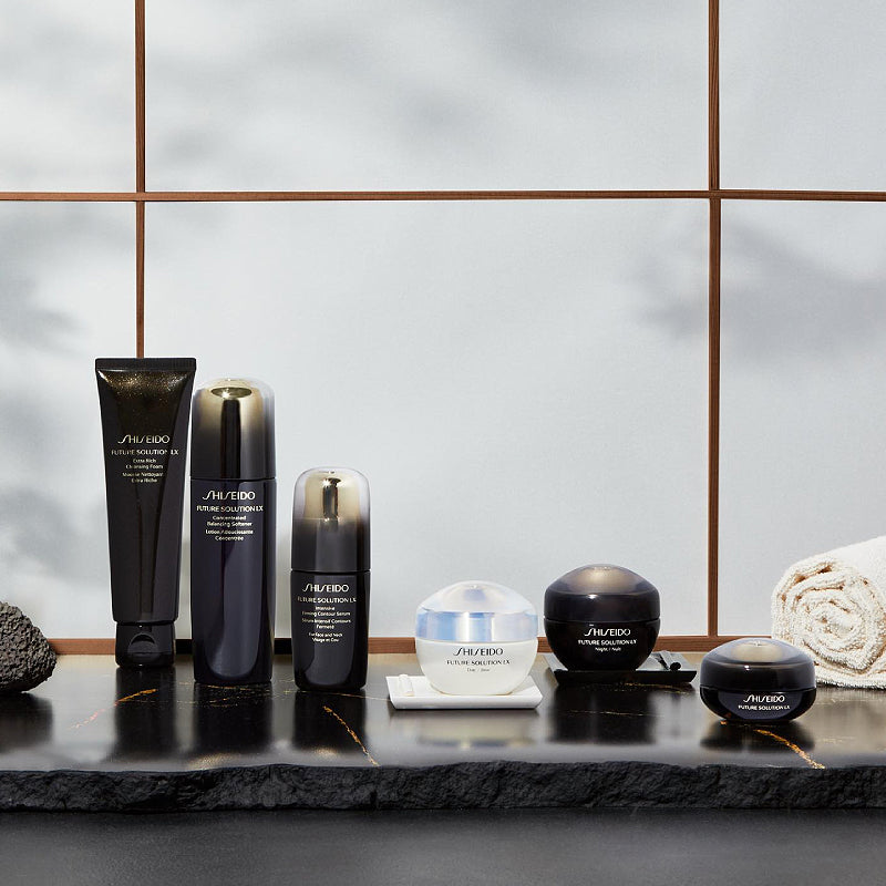 SHISEIDO ฟิวเจอร์โซลูชั่น แอลเอ็กซ์ โทนเนอร์ผิวอ่อนนุ่มสูตรเข้มข้น 170มล.