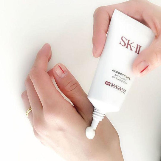 SK-II Kem Chống Nắng Atmosphere Airy Light UV Cream SPF 50+ PA++++ 30g