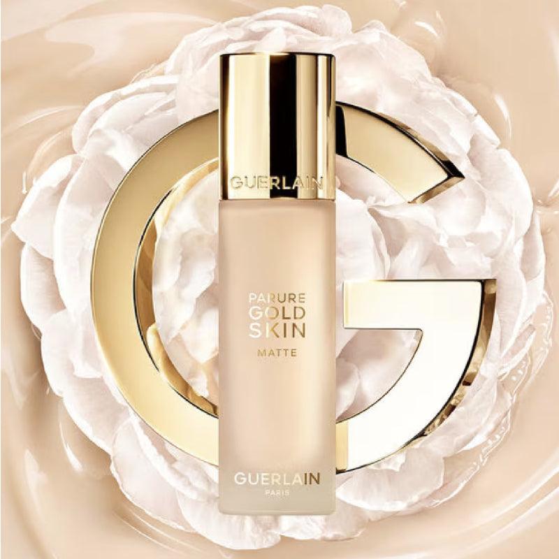 GUERLAIN Parure Gold Skin Radiance Foundation (