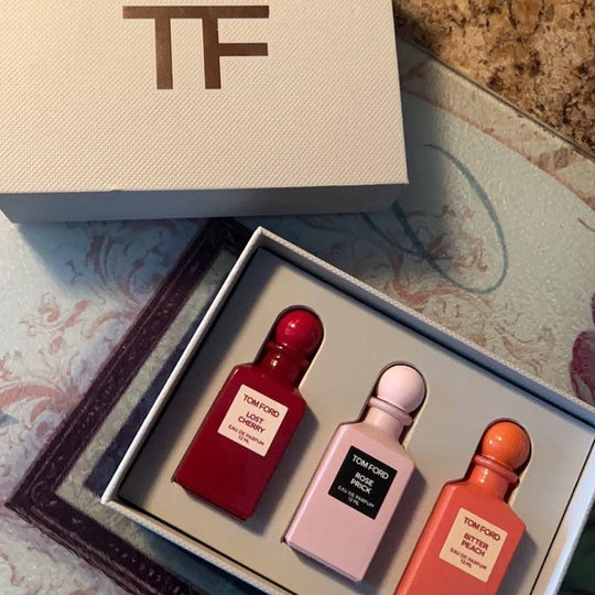 Tom Ford Launches New Private Blend Perfume Ébène Fumé