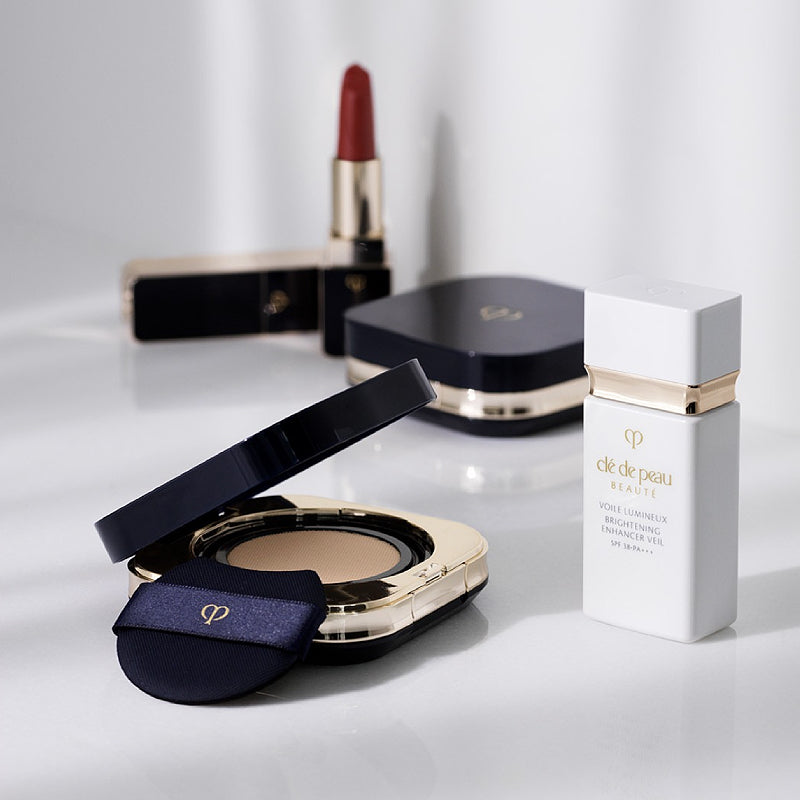 cle de peau BEAUTE Voile Lumineux SPF38 PA+++ 30ml