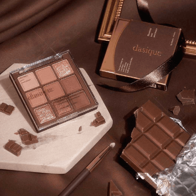 dasique Chocolate Fudge Valentine’s Day Set (Palette 10.5g + Nail Gel 4ml + Eye Brush 1pc) - LMCHING Group Limited