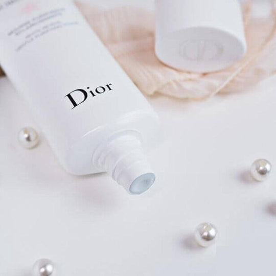 Christian Dior Diorsnow Essence Of Light Purifying Brightening Foam 110g - LMCHING Group Limited