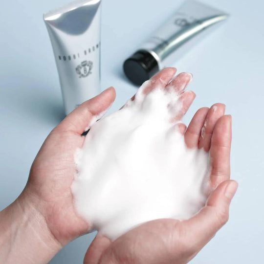 BOBBI BROWN Lathering Tube Soap 125ml