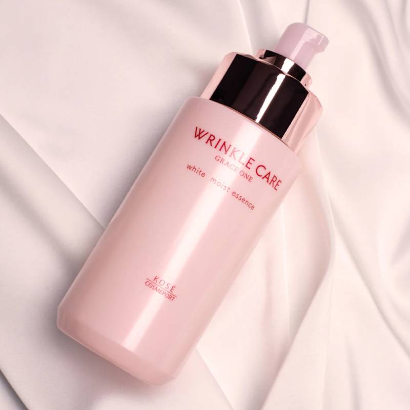 KOSE Perawatan Kerut White Moisturizing Essence Grace One 180ml