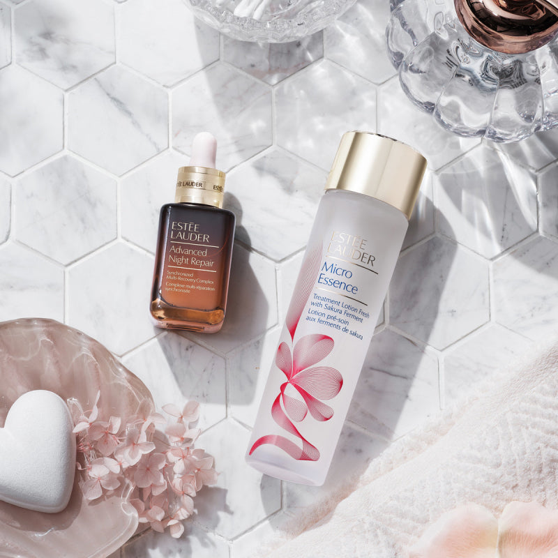 ESTEE LAUDER โลชั่นบำรุงผิวสูตรเข้มข้น สดชื่น ผสมสารสกัดจากซากุระหมัก 200 มล.