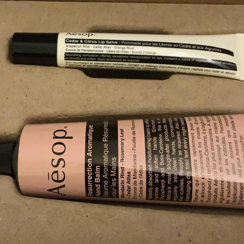 Aesop Pomada Labial de Cedro e Cítrico 9ml