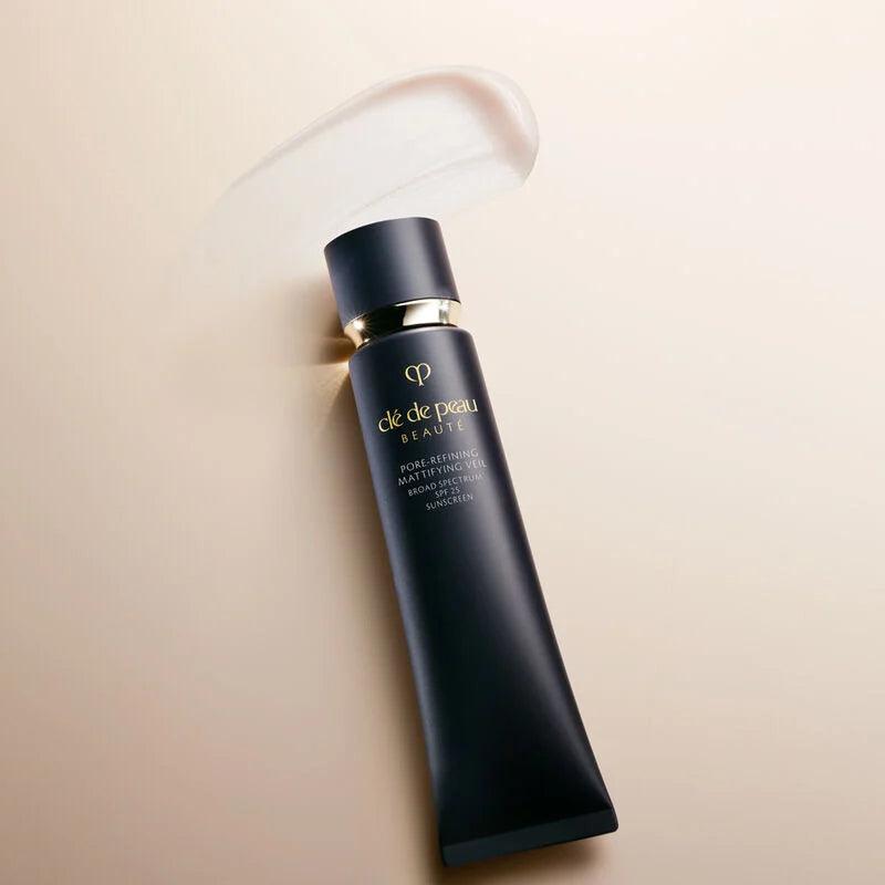 cle de peau BEAUTE Voile Matifiant Lissant SPF25 PA++ 38ml
