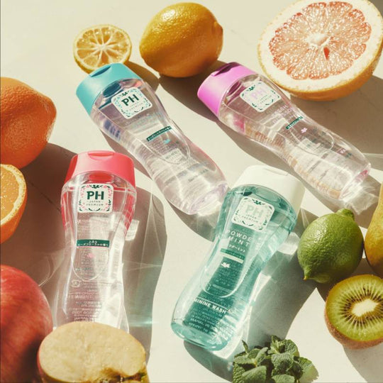 PH Japan Premium Shower Splash Feminine Wash 150ml