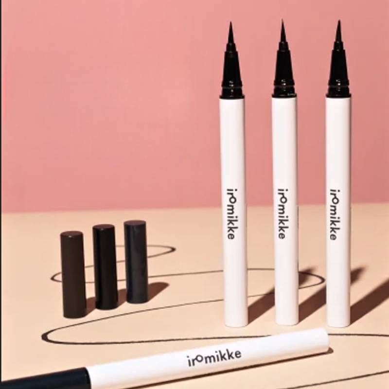 iromikke Color Liquid Eyeliner 0.06g