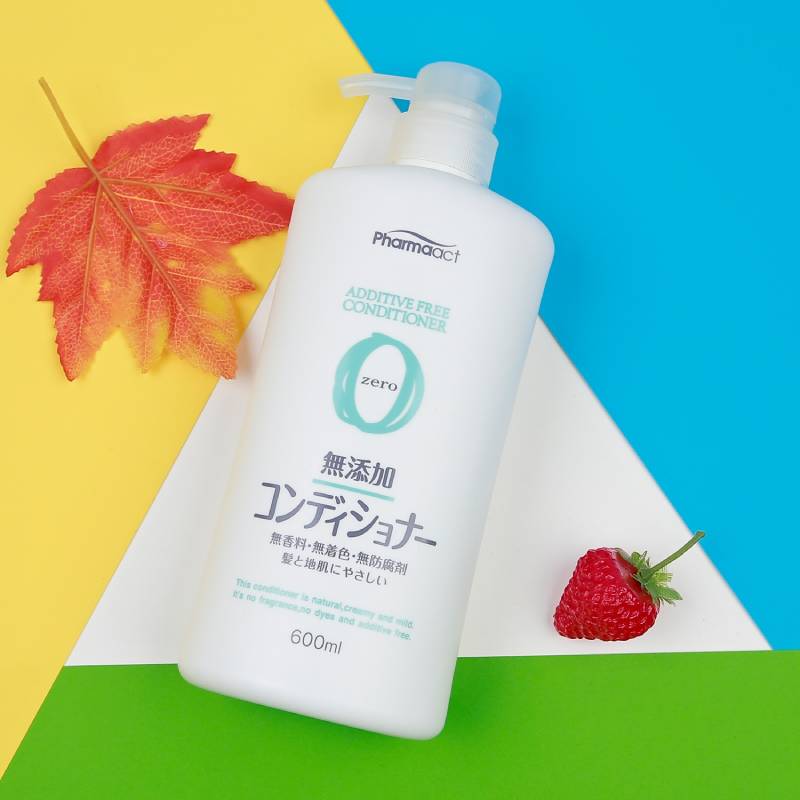 KUMANO COSME Pharmaact Condicionador Sem Aditivos 600 ml