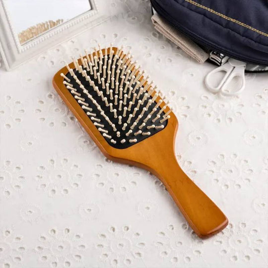 KAI Hime Tsubaki Paddle Brush (Size S) 1pc