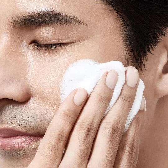 SK-II เมน มอยส์เจอร์ไรซิ่ง คลีนเซอร์ 120 กรัม