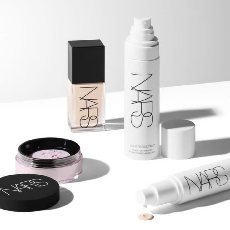 NARS Bruma Fijadora de Maquillaje Reflectante de Luz 90 ml