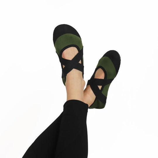 FITKICKS USA Women Crossovers Foldable Barefoot Shoes (Green Black) 1 Pair - LMCHING Group Limited