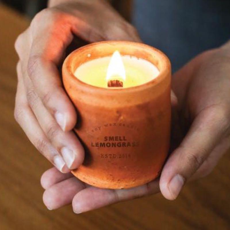 smell LEMONGRASS Mosquito Repellent Soy Wax Candle (Vanilla) - LMCHING Group Limited